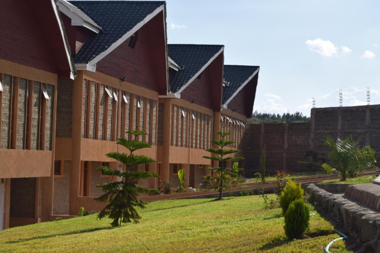 Narok Esikar Gardens Hotel מראה חיצוני תמונה