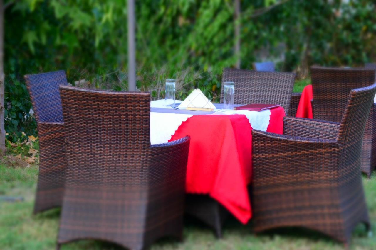 Narok Esikar Gardens Hotel מראה חיצוני תמונה