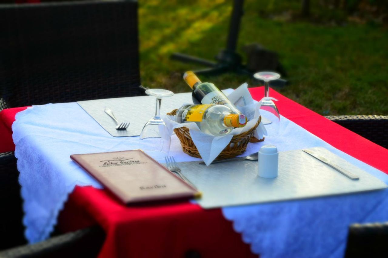 Narok Esikar Gardens Hotel מראה חיצוני תמונה
