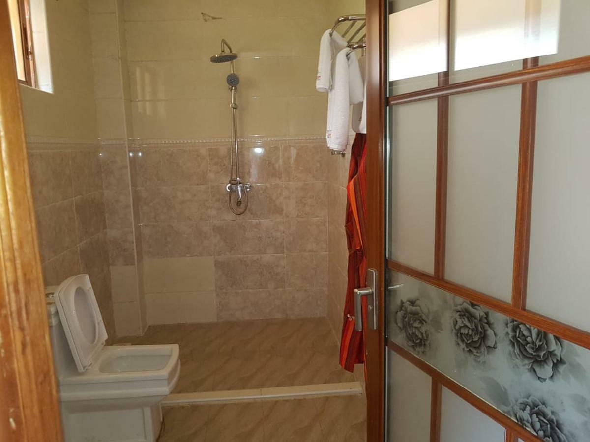 Narok Esikar Gardens Hotel מראה חיצוני תמונה